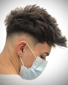 Frizzy Hair Men, Faded Haircut, Haircut Ideas Trendy, Mid Fade Haircut, Fade Haircut Styles, Short Fade Haircut, Mohawk Hairstyles Men, Gents Hair Style