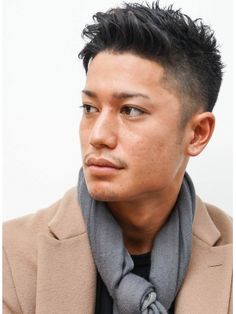 【2019年春】メンズ｜ベリーショートの髪型・ヘアアレンジ｜人気順｜19ページ目｜ホットペッパービューティー ヘアスタイル・ヘアカタログ Barber Cut, Goatee Styles, Classic Mens Hairstyles, Asian Men Hairstyle, Men's Short Hair, Japanese Hairstyle