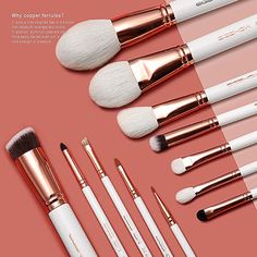 Makeup Brush Photography, Makeup Brush, Makeup Product Photography, Makeup Brush Set Aesthetic, Makeup Brush Product Photography, Makeup Brushes Background, Beauty Makeup Brushes & Tools