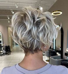 Long Sleek Hair, Longer Pixie Haircut, Stacked Hair, Bob Hairstyles For Thick, Pixie Haircut For Thick Hair, Messy Short Hair, Edgy Short Hair