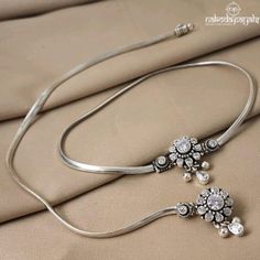 Plain Payal Designs Silver, Kolusu Designs Silver Simple, Ankelate Design Silver, Bridal Payal Wedding Silver, New Payal Designs Silver, Simple Payal Design, Paijaniya Silver Design, Kolusu Designs Silver