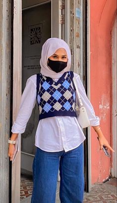 Friendly Outfits, Aesthetic Hijab, Hijab Fashionista, Modest Fashion Hijab, Muslim Fashion Hijab Outfits, Muslim Outfits Casual, Hijab Style Casual