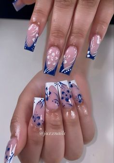 Simple But Pretty Nail Designs, Small Coffin Nail Ideas, Beachy Nails Acrylic, Clase Azul Nails French, Spanish Tile Nails, Urban Nails, Beachy Nails, Small Nails, Grunge Nails