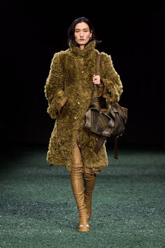 #Burberry Fur Runway, Angelic Essence, Pre Fall 2023