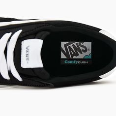 Low-top sneakers made in a combination of leather, fabric and synthetic materials. Lace closure. Padded collar. Comfycush template. Classic Waffle sole. Basket Noir, Sneakers For Men, Synthetic Materials, Vans Classic, Black & White, Leather Fabric, Lace Closure, Sneakers Black, Low Top