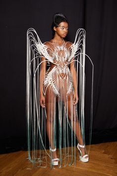 Iris Van Herpen Fall 2022, Iris Van Herpen 2022, Illusion Fashion, Iris Van Herpen Couture, Fall 2022 Couture, 2022 Couture, Space Fashion, Runway Fashion Couture