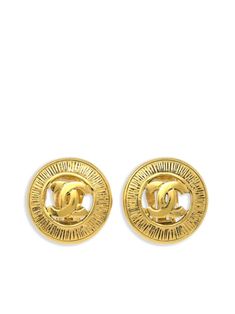 circa 1980-1990 gold plated polished finish ribbed detailing cut-out detailing signature interlocking CC logo clip-on design circular body These earrings come as a pair. Condition: GOOD. This previously owned and used item is in good condition with minimal signs of use. This may include fading of material or plating and scratches. Purchasing this item continues its narrative and reduces the environmental impact by avoiding the use of new resources needed to make the product from scratch, such as water, materials and electricity, and avoiding additional manufacturing impact. Learn more about what makes a product Conscious on our Conscious Criteria page Shopping Chanel, Chanel 2, Versace Outfit, City Dress, Demi Fine Jewelry, Fine Earrings, Summer Beach Wear, Ballet Flat Shoes, Lady Dior