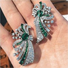 Fancy Earrings Diamond, Indian Diamond Jewellery Earrings, Fancy Diamond Earrings Beautiful, Jewelry Patterns Diamond, Cz Dimond Jewelry, Artificial Jewelry, Silver Jewellery Online, Diamond Necklace Designs, Solitaire Pendant Necklace