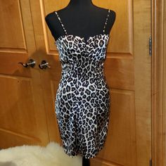 Nwt Never Worn! Lovely Ruched Black / Tan Print, Adjustable Straps, Above Knee. Leopard Print Ruched Dress For Night Out, Leopard Print Ruched Dress For Party, Ruched Leopard Print Dress For Party, Ruched Leopard Print Party Dress, Xscape Dresses, Printed Mini Dress, Above Knee, Black Tan, Black And Tan