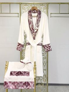 Deren Pink Bathrobe (Her) - creativehome-designs Bath Robes For Women Luxury, Family Luxury, Spa Lounge, Terry Robe, Luxury Robes, Soft Robes, Classic Pajamas, Working Women, Whisks