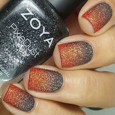 Halloween Nail Art Easy, Black Halloween Nails, Halloween Nails Diy, Texture Gradient, Halloween Nails Easy, Dip Nails, Thanksgiving Nails