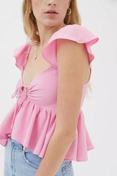 England Travel Outfits, Sorority Recruitment Outfits, Preppy Fits, Summer Day Dresses, Babydoll Blouse, Summer Fits, Spring Tops, Fancy Outfits