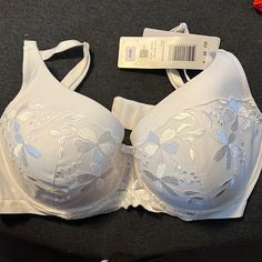 Triumph Bra, White, Size 36 Dd Seduction Line, Sexy Angel Spotlight New With Tags New Condition, Made In Europe Smoke And Pet Free Home White Padded Full Cup Bra, Elegant White Stretch Bra, White Stretch Bra Partially Lined, White Underwire Bra With Lined Body, White Full Cup Bra With Lined Body, Triumph Bra, Pretty Lingerie, Women's Intimates, Color White