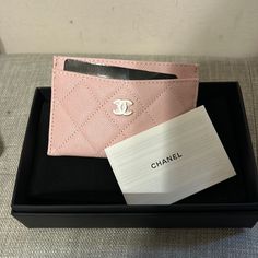 Brand New Chanel Cardholder Pink Color Caviar Leather No Returns Final Sale Chanel Card Holder Beige, Chanel 19 Card Holder, Chanel Cardholder, Chanel Rose, Chanel Long Wallet, Chanel Cambon, Greeting Card Inspiration, Red Quilts, Chanel Wallet