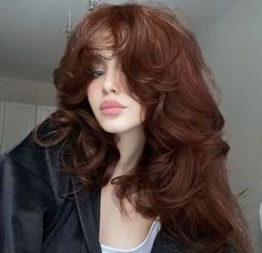 Hair Same Colour As Skin Tone, Copper Hair With Lowlights Dark Auburn, Red Hair For Tan Skin, Red Hair Color With Money Piece, Dark Brown Warm Hair, Choco Brown Hair, Red Hair Cool Skin Tone, Orangey Brown Hair, Red Hair Woman Art