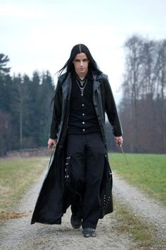 Mmm Goth Male, Gothic Boy, Goth Guy, Gothic Mode, Goth Guys, Gothic Men, Goth Boy, Witch Outfit