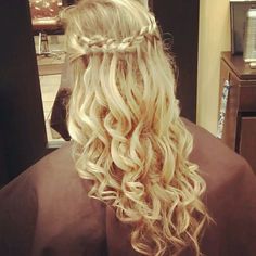 Down, curly, and waterfall braid prom hair Hair Do For Prom, Braided Prom Hairstyles, Braid Prom, Prom Hair Ideas, Waterfall Braid Hairstyle, Grad Hair, Curly Prom Hair, 8th Grade Graduation, Prom 2014