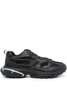 black panelled design mesh panelling round toe rubberised logo detail logo patch at the tongue pull-tab at the heel padded ankle branded insole chunky rubber sole front lace-up fastening The Tongue, Black Panels, Pull Tab, Sneakers Black, Patch Logo, Rubber Sole, Shoes Sneakers, Lace Up, Mesh