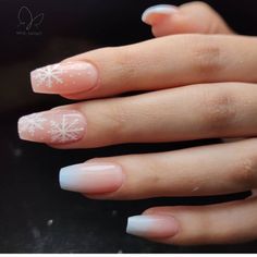 Xmas Nails Reindeer, Short Acrylic Nails Ideas Christmas, Short Acrylic Nails Coffin Christmas, White Winter Nails Acrylic Short, Ombre Snowflake Nails Winter, Christmas Nails 2023 Coffin, Winter Nail Designs Acrylics Coffin, Xmas Nails Coffin, Christmas Nails Coffin Short