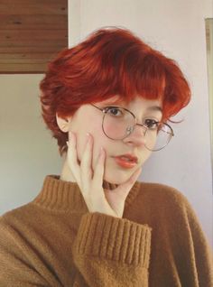 Red Hair And Glasses, Hair And Glasses, Tomboy Haircut, Tomboy Hairstyles, Haircut And Color