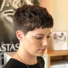 Cool Short hair styles Great Haircuts, Short Wavy, Short Hair Styles Pixie, Short Pixie