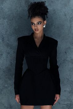 Zosime Sheath Square Shoulder Crepe Mini Dress - MEAN BLVD Chic Black Dress Classy, Sultry Outfit Classy, Elegant Dresses Classy Black, Women On Suit, Old Money Suit Women, Best Woman In Wedding Outfit, Graduation Dresses Black Women, What To Wear To A Fashion Show, Elegant Outfit Black Women