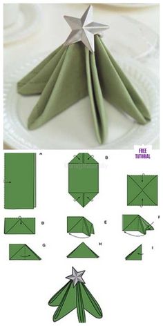 folded napkins with stars on them and the instructions for how to fold one origami