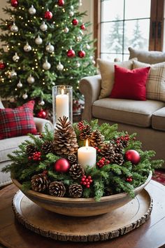 Yalda Design Idea, Happy Yuletide, January Decor After Christmas, Christmas Flower Arrangements, Tis The Season To Be Jolly, Christmas Arrangements, Christmas Centerpieces