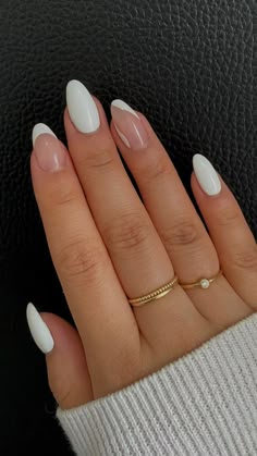 Simple Gel Nails, Cute Gel Nails, White Nail, Short Acrylic Nails Designs, Classy Nails, Pretty Acrylic Nails