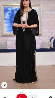 Velvet Dress Designs Gowns, Velvet Outfits For Women, Black Velvet Shirt, Celebrity Style Dresses, Iranian Women Fashion, Modest Dresses Casual, Mode Abaya