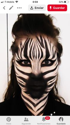 Zebra Face Paint, Zebra Makeup, Carnaval Make-up, Tiger Halloween, Fantasy Make-up, Zebra Face, Halloweenský Makeup, Halloween Make-up Looks, Animal Makeup