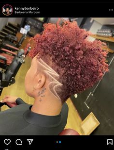 Curtain Hair, Short Haircuts For Curly Hair, Natural Hair Haircuts, Short Hair Designs, Short Shaved Hairstyles, Shaved Side Hairstyles, Shaved Hair Designs, Tapered Natural Hair