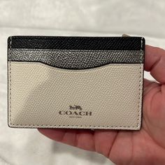 Coach Credit Card Holder Nwt Cb Flat Cc Color: Silver/Chalk Multi Coach Credit Card Holder, Coach New York, Bags Coach, Credit Card Holder, Coach Bags, Chalk, Wallets, Card Holder, Credit Card