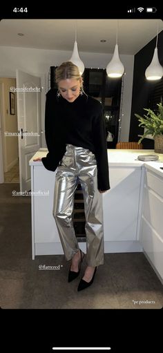 Styling Metallic Pants, Metallic Pants Outfit Winter, Silver Pants Christmas Outfit, Las Vegas Work Outfit, Silver Jean Outfits, Foil Pants Outfit, Silver Trousers Outfits Party, Silver Pants Holiday Outfit, Silver Jeans Outfit 2023