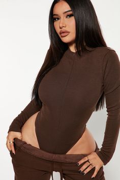 Available In Black, White, Nude And Burgundy Quarter Zip Thong Bottom Final Sale 95% Polyester 5% Spandex Imported | Grind Time Beyond Long Sleeve Bodysuit in Chocolate Brown size Medium by Fashion Nova Grind Time, Chocolate Fashion, Fashion Nova Outfits, Fashion Nova Models, Hottie Women, Bodysuit Fashion, Fashion Nova Jeans, Curvy Girl Outfits, Curvy Girl Fashion