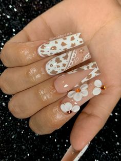 Future Nails, Hand Decor, Mickey Nails, Country Nails, Medium Nails, Cow Nails, Nail Designs Tutorial, Cute Simple Nails