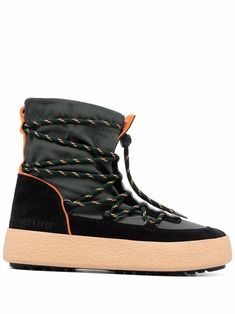 black/khaki green/orange logo pull-tab at the heel debossed logo round toe toggle fastening branded insole chunky rubber sole Sport Boots, Sporty Shoes, Moon Boot, Orange Logo, Debossed Logo, Round Logo, Winter Sneakers, Moon Boots, Vans High Top Sneaker