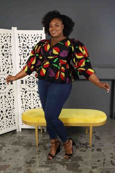 Floral top. Peplum top. african tops for women. African Peplum Top, Overall Top, Ankara Blouse, African Blouses, 4 Balloon, African Print Tops, Wax Fabric, African Pattern, Cute Top