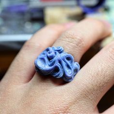 Wax Ring Carving Ideas, Wax Carved Jewelry, Lost Wax Casting Rings, Wax Carving Ideas, Wax Carved Ring, Resin Jewelry Ideas, Wax Sculpture, Wax Jewelry, Wax Carving Jewelry