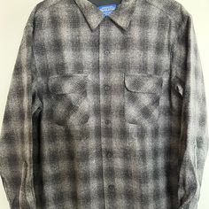 Pendleton Board Shirt Good Condition Well Taken Care Of Classic Style Perfect For Winter A Man Never Has Enough Pendletons Act Now! Pendleton Shirts, Mens Shirt Dress, Dress Shirts, Shirt Color, A Man, Classic Style, Colorful Shirts, Shirt Dress, Mens Shirts