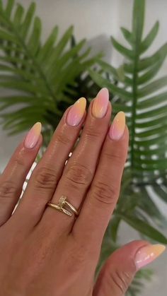 nail art Pink An Yellow Nails, Peach Pink Nails Design, Yellow Pink Nails Design, Cute Gel X Nails Almond, Pink And Yellow Ombré Nails, Summer Nails That Go With Everything, Pink Purple Yellow Nails, Pink And Yellow Almond Nails, Summer Nails Yellow And Pink