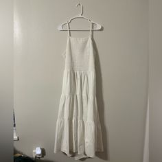 Nwt Xl Cotton Blend Sexy Back Beautiful Just Lost A Lot Of Weight And Am Now A Large And Can’t Stop Buying Xl Maxi Dress White, Tiered Maxi Dress, White Maxi Dresses, Universal Thread, Dress White, Red And White, White Dress, Cotton Blend, Thread