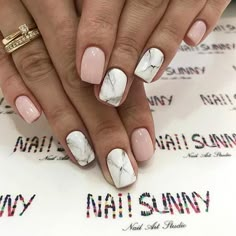 Marble Nail Designs, Pointy Nails, Marble Nail, Glow Nails, Short Acrylic Nails Designs, Marble Nails, Coffin Nails Designs, Dream Nails, Chic Nails