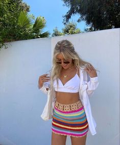 Colorful bikini cover up crochet knitted skirt
White bralette
White button down Cabo Outfits, Knitted Rainbow, Beachy Outfit, Cute White Tops, Beachy Outfits, Skirt And Top Set, Cute Spring Outfits, Striped Skirt, Crochet Skirt