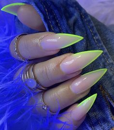 Stiletto Nail Ideas, Acrylic Nails Stiletto, Stilleto Nails Designs, Stiletto Nails Short, Caribbean Queen, Long Stiletto Nails, Pointy Nails, Stiletto Nails Designs, Summer Acrylic Nails