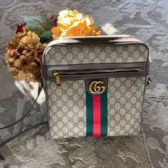 Gucci Ophidia Crossbody Gently Used Wonderful Condition 9”X2”X9” Gucci Ophidia, Bags Gucci, Gucci Bags, Gucci Bag, Crossbody Bag, Bag Lady, Gucci, Color