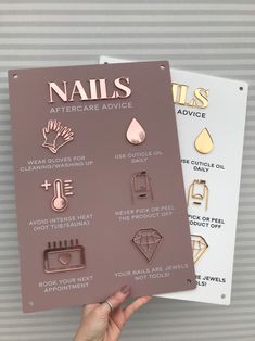 Beauty Salon Organization Ideas, Beauty Cabin Salon, Nail Shop Names Ideas, Salon Must Haves, Nails Salon Decoration, Nail Business Names Ideas, Small Nail Salon Ideas, Beauty Salon Ideas, Beauty Room Ideas Salon