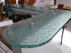 a counter top that has water on it