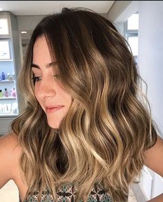 Shoulder Length Hair Balayage, Hair Color Highlights, Hair Color Balayage, Love Hair, Layered Hair