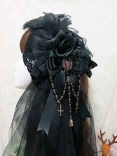 Veil Length: 42cm.Attention: This price includes a&nbsp;hanamaru (with non-detachable veil) only, others are not included. Gothic Adjustable Wedding Headpiece, Gothic Adjustable Headpieces For Weddings, Adjustable Gothic Headpiece For Weddings, Adjustable Gothic Wedding Headpieces, Veil Length, Gothic Lolita, Veil, Halloween Wreath, Victorian Dress